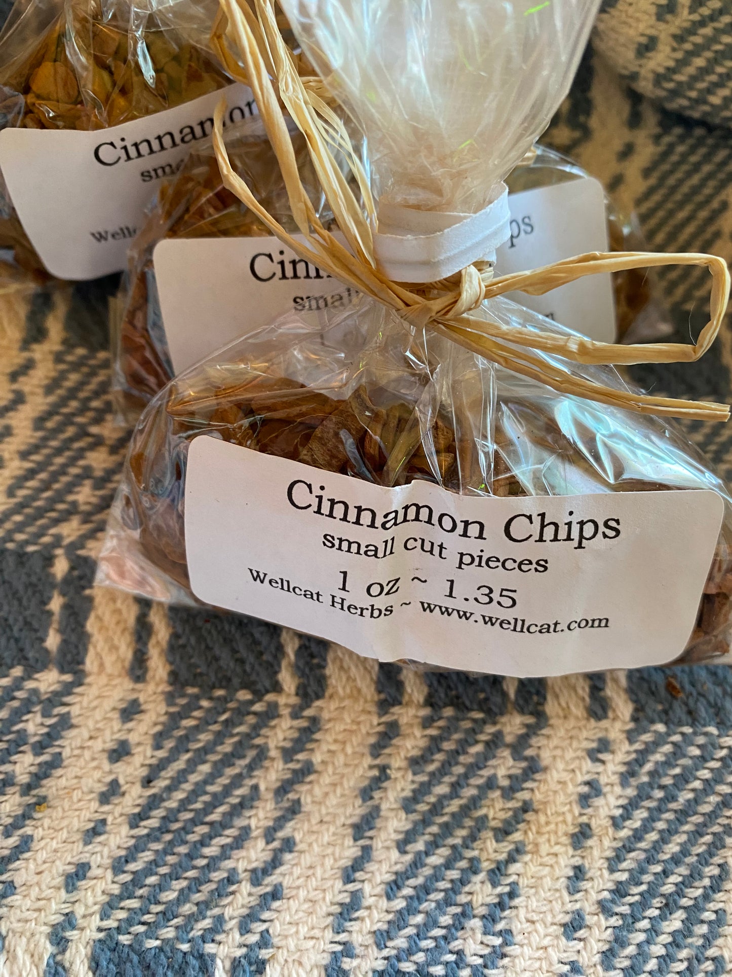Cinnamon Chips - Small Cut